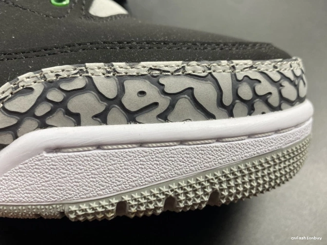 CT8532-030 Pine 3 Green Jordan Air 0819